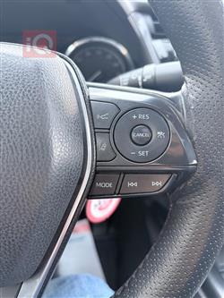 تۆیۆتا کامری